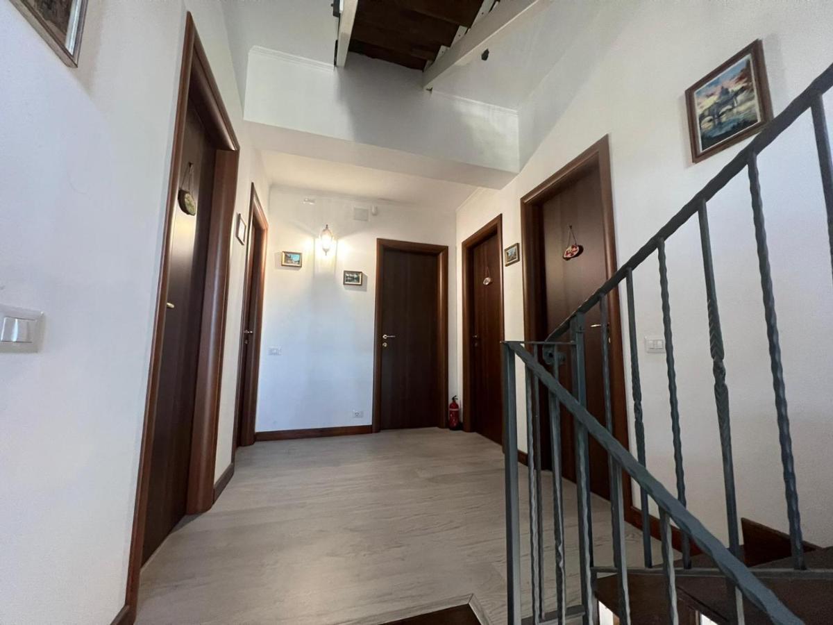 B&B Fili Al Casale 1121 Рим Екстер'єр фото