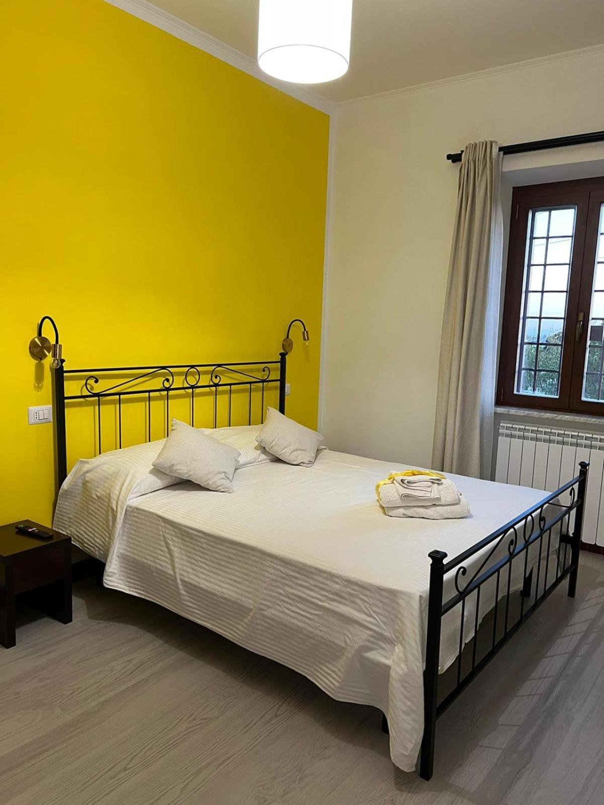 B&B Fili Al Casale 1121 Рим Екстер'єр фото