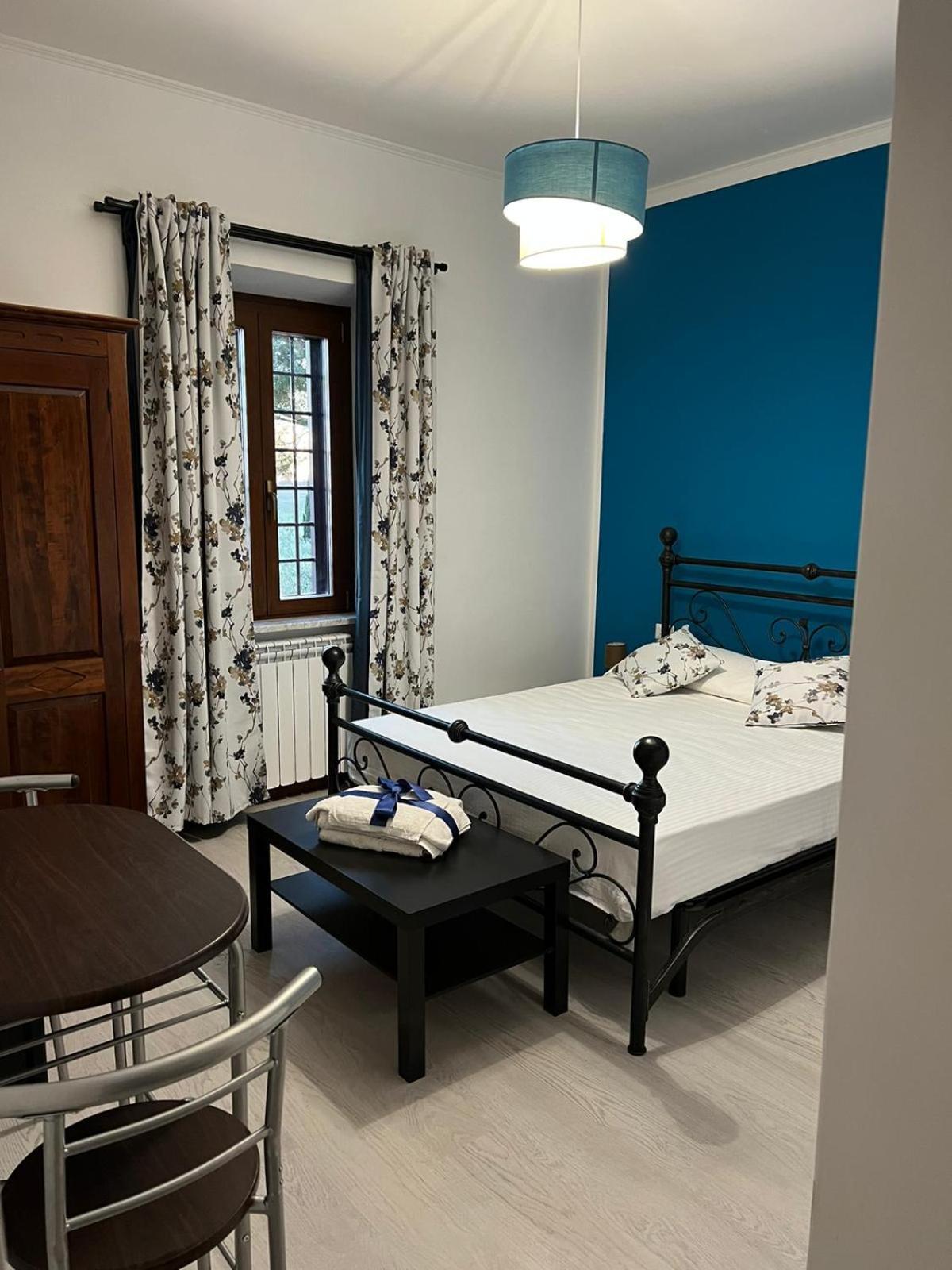 B&B Fili Al Casale 1121 Рим Екстер'єр фото